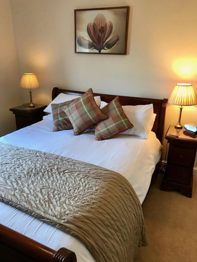 Cocketts Hotel Hawes Bagian luar foto