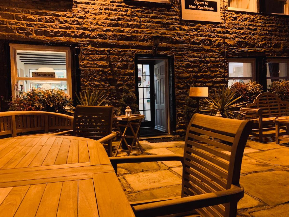 Cocketts Hotel Hawes Bagian luar foto