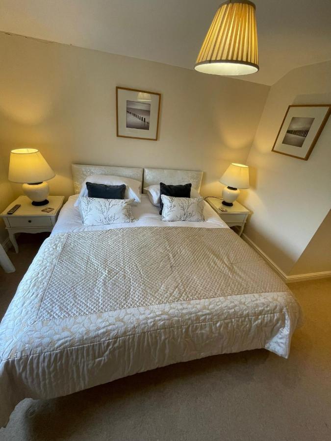 Cocketts Hotel Hawes Bagian luar foto