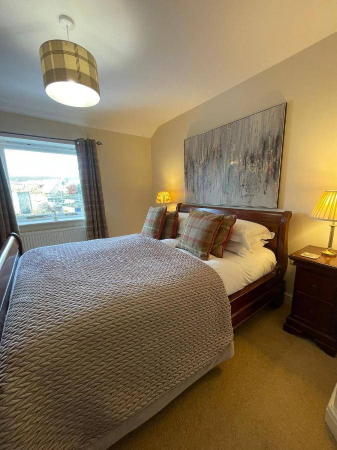 Cocketts Hotel Hawes Bagian luar foto